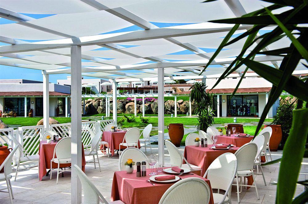 Grande Baia Resort & Spa San Teodoro  Restaurant photo