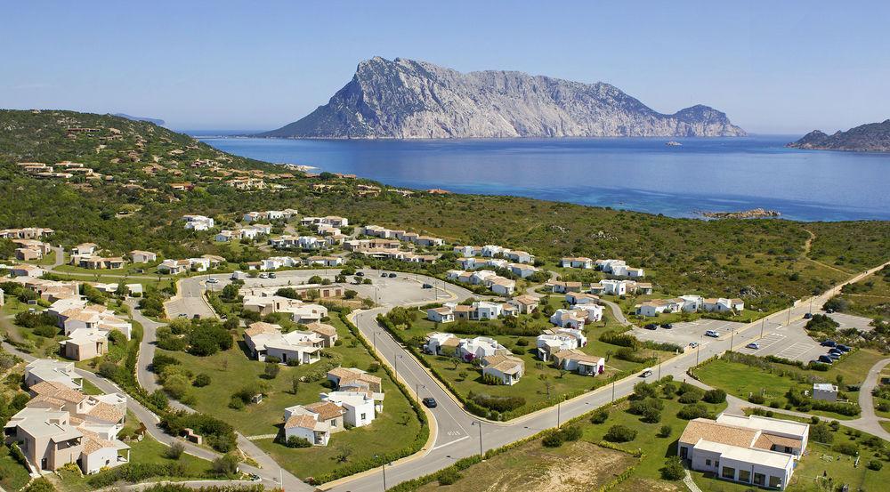 Grande Baia Resort & Spa San Teodoro  Exterior photo